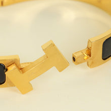 Hermes Matt Noir Clic HH Bracelet Men's