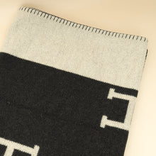 Hermes Bicolor Avalon Throw Blanket