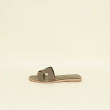 Hermes Gris Etain Oran Sandal 36