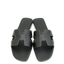 Hermes Noir Oran Sandals 37
