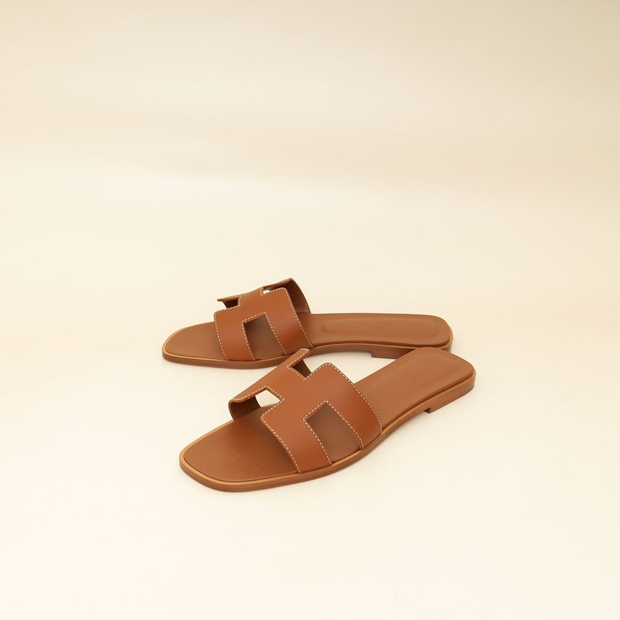 Hermes Gold Oran Sandal 38.5