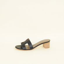 Hermes Noir Oasis Sandal 38.5
