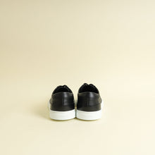 Hermes Noir Deep Sneaker 46