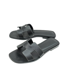 Hermes Noir Oran Sandal 34