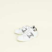 Hermes White Avantage Sneaker 37.5