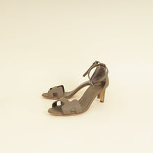Hermes Etoupe Premiere 70 Sandals 37.5