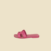 Hermes Rose Bougainvillier Oran Sandals 37