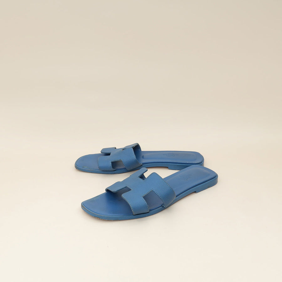 Hermes Bleu Bleuet Oran Sandal 37