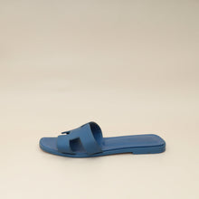 Hermes Bleu Bleuet Oran Sandal 37