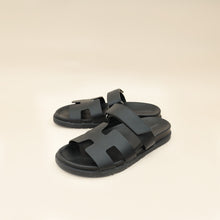 Hermes Noir Chypre Sandal 38.5