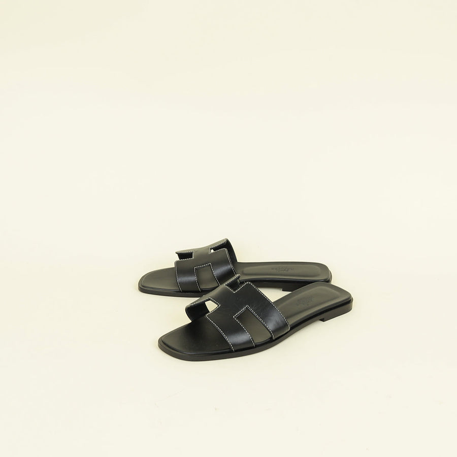 Hermes Noir Oran Sandals 38.5