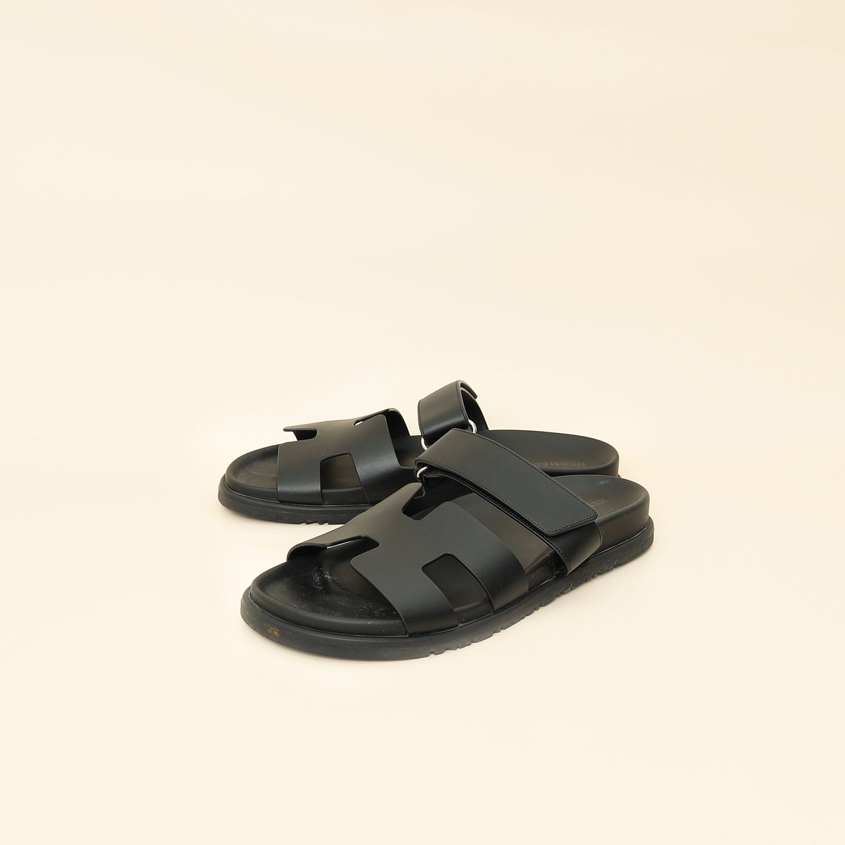 Hermes Noir Chypre Sandal 39