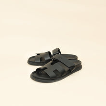 Hermes Noir Chypre Sandal 39