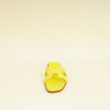 Hermes Cuir Jaune Oran Sandal 37.5