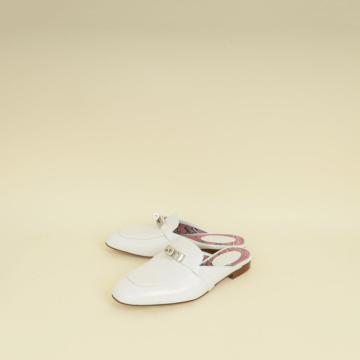 Hermes Blanc OZ Mules 37
