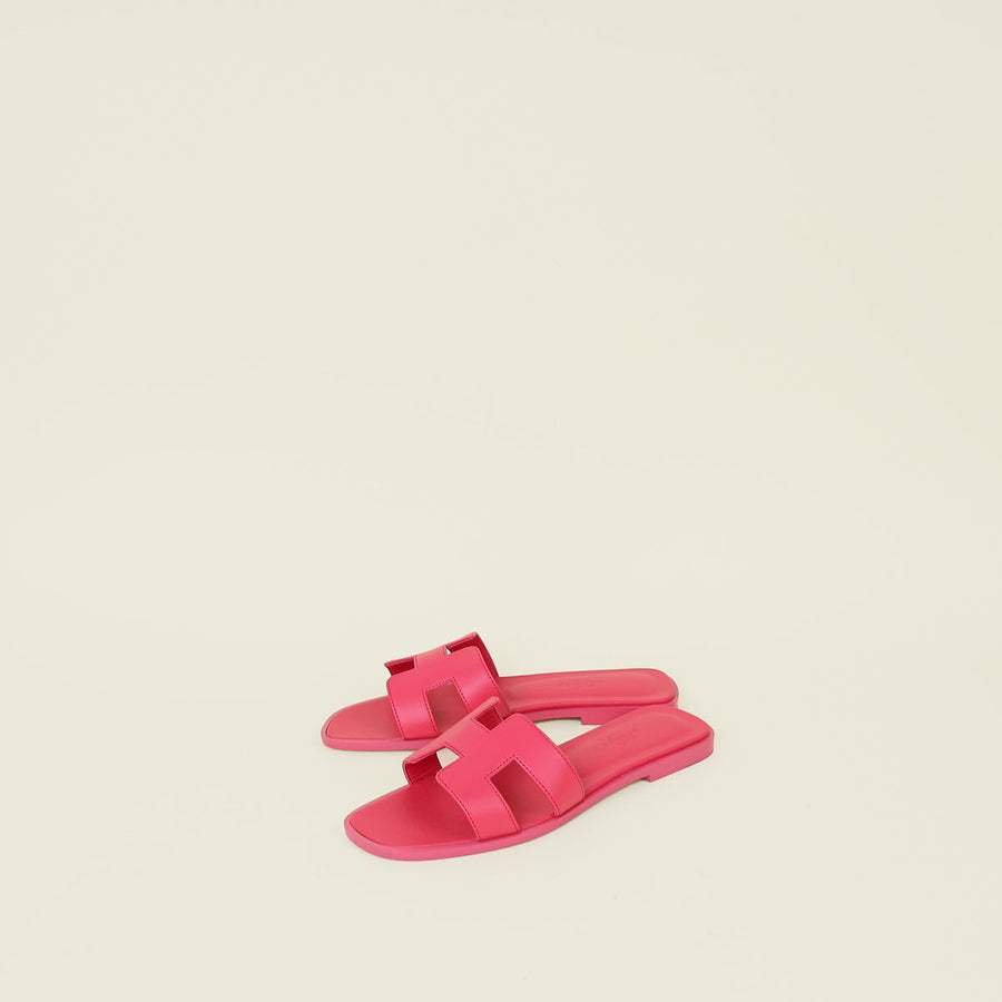 Hermes Rose Extreme Oran Sandals 37