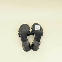 Hermes Noir Oasis Sandal 38.5