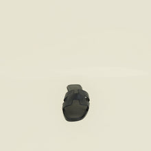Hermes Noir Oran Sandal 38.5