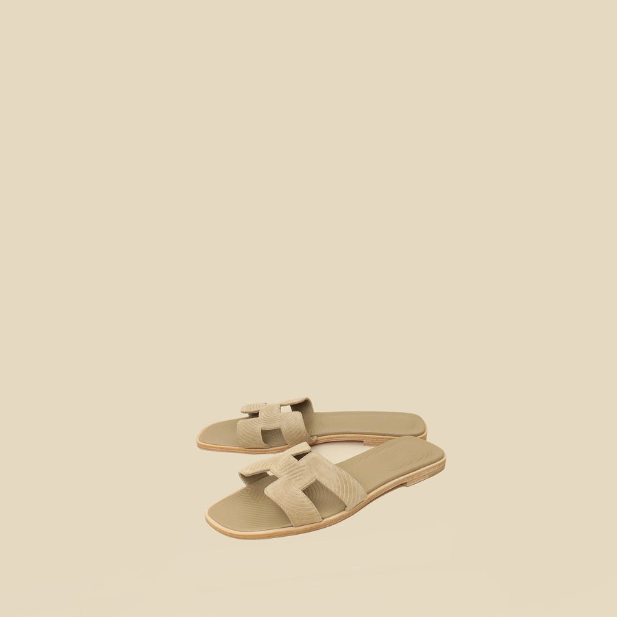 Hermes Gris Chaine d'Ancre Motif Oran Sandals 38