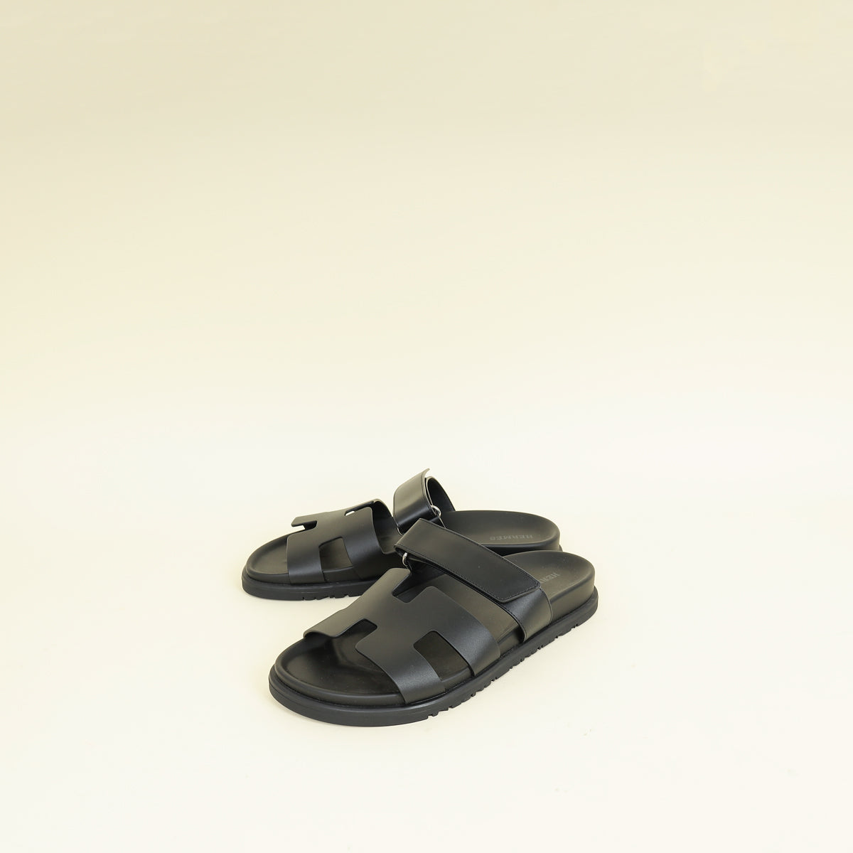 Hermes Noir Chypre Sandal 38