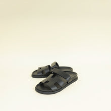 Hermes Noir Chypre Sandal 38