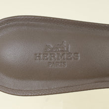 Hermes Etain Oasis Sandals 39
