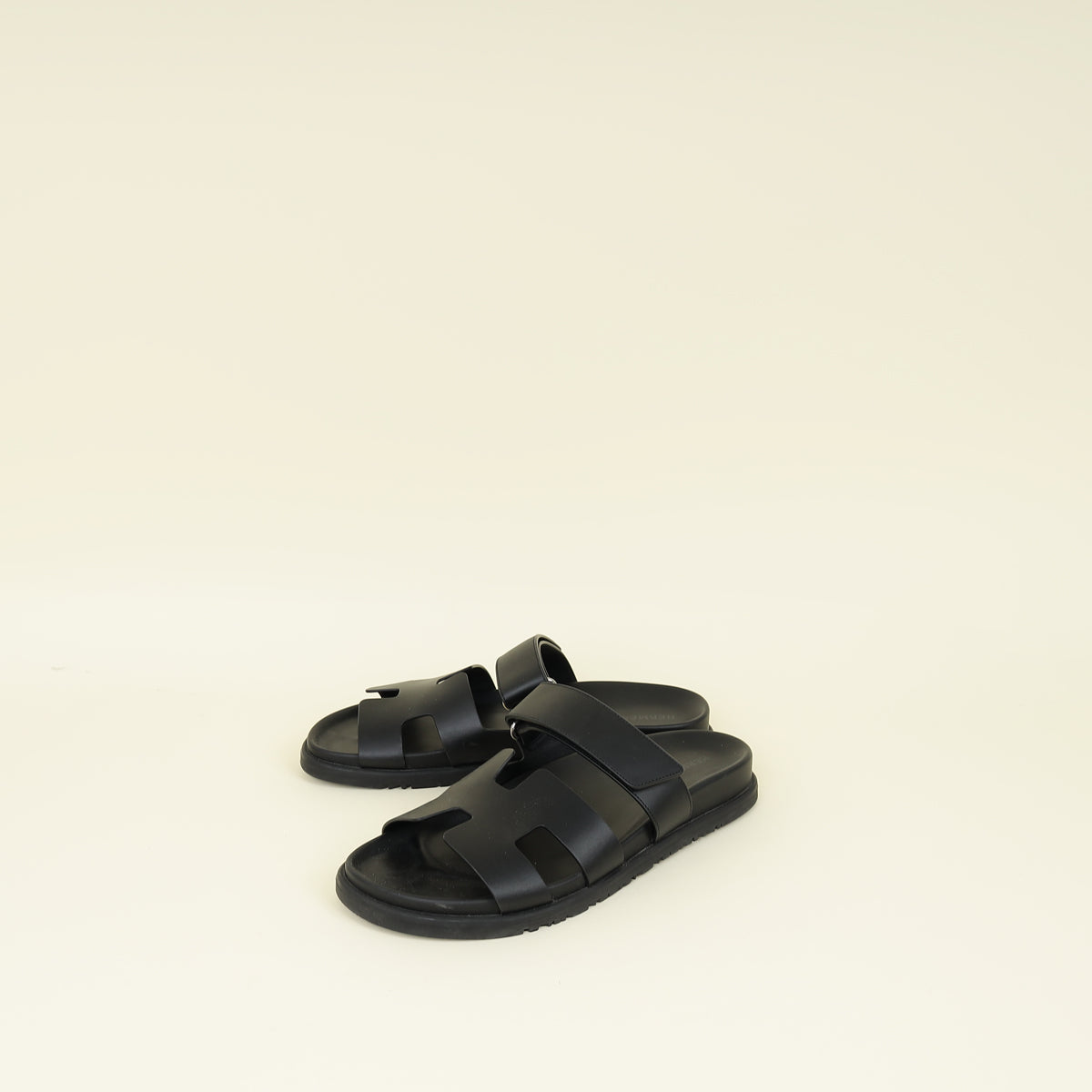 Hermes Noir Chypre Sandal 39