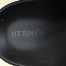 Hermes Noir Chypre Sandal 39