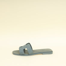 Hermes Gris Antarctique Suede Goatskin Oran Sandal 38
