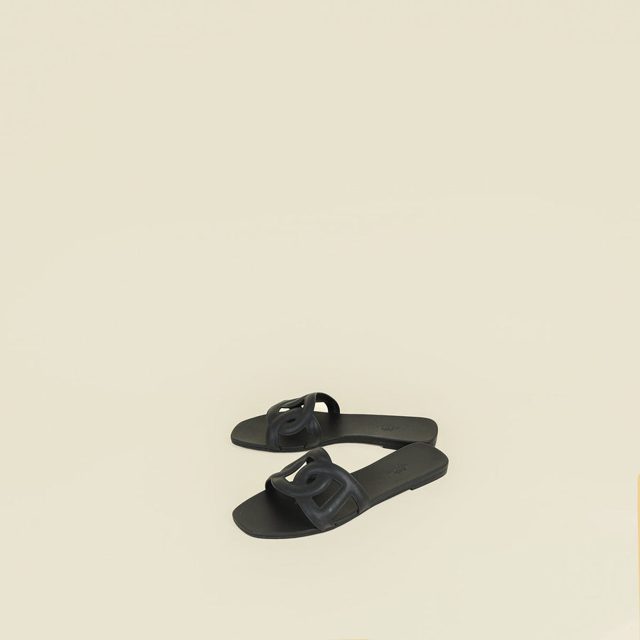 Hermes Noir Aloha Sandals 40
