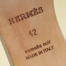 Hermes Beige Mastic Oasis Sandal 42