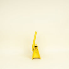 Jacquemus Yellow The Medium Chiquito Bag