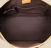 Louis Vuitton Amarante Vernis Monogram Alma GM Bag