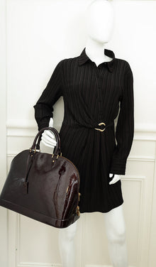 Louis Vuitton Amarante Vernis Monogram Alma GM Bag
