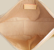 Louis Vuitton Noisette Monogram Vernis Mallory Square Bag