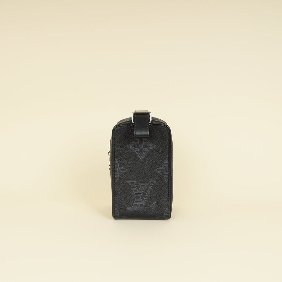 Louis Vuitton Black Giant Monogram Shadow Vavin NV Pouch
