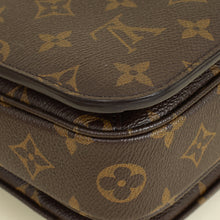 Louis Vuitton Monogram Pochette Metis Bag