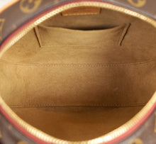 Louis Vuitton Monogram Boite Chapeau Souple MM Bag
