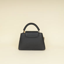 Louis Vuitton Bicolor Capucines BB Taurillon Bag