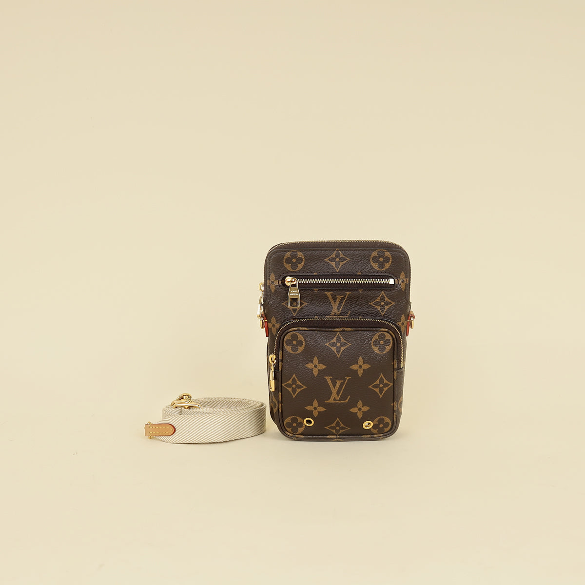 Louis Vuitton Ebene Monogram Utility Phone Sleeve