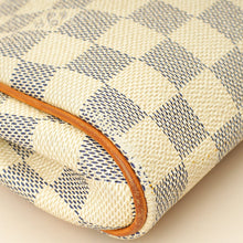 Louis Vuitton Damier Eva Clutch Bag