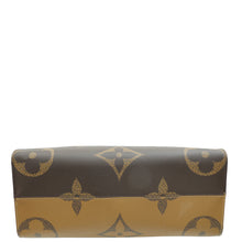 Louis Vuitton Monogram Reverse Onthego MM Bag