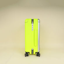 Louis Vuitton Neon Yellow Taigarama Horizon 55