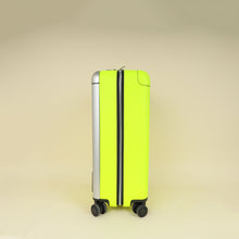 Louis Vuitton Neon Yellow Taigarama Horizon 55