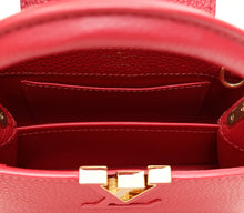 Louis Vuitton Scarlett Capucines Mini Bag