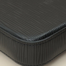 Louis Vuitton Noir Pochette Felicie Bag