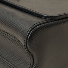 Louis Vuitton Noir Twist MM Bag