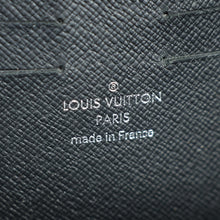 Louis Vuitton Damier Graphite Macassar Kasai Clutch