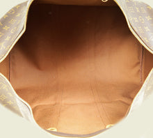 Louis Vuitton Monogram Keepall 55 Bag