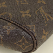 Louis Vuitton Brown Monogram Favorite Clutch MM Bag